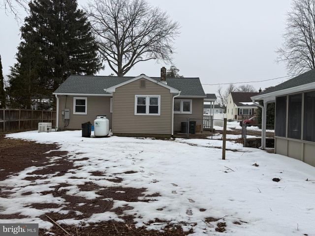 1420 S PLEASANT DR, Feasterville Trevose, PA 19053