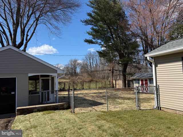 1420 S PLEASANT DR, Feasterville Trevose, PA 19053