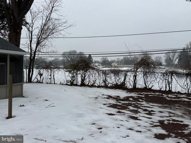 1420 S PLEASANT DR, Feasterville Trevose, PA 19053