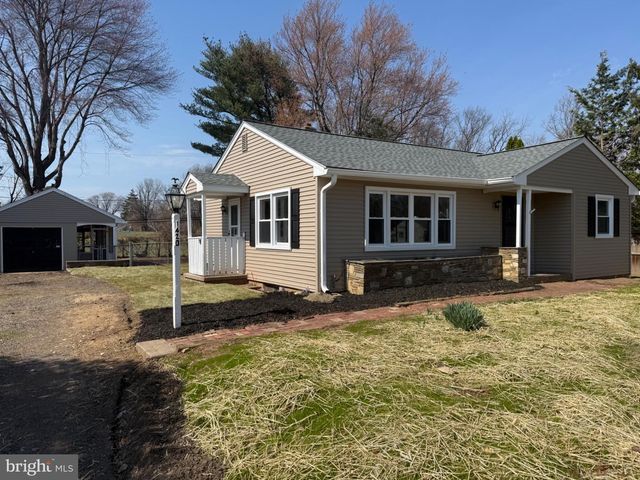 1420 S PLEASANT DR, Feasterville Trevose, PA 19053