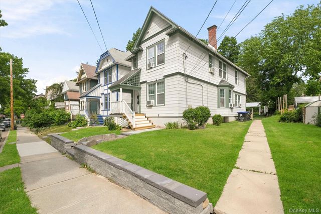 17 Carroll Street, Poughkeepsie, NY 12601