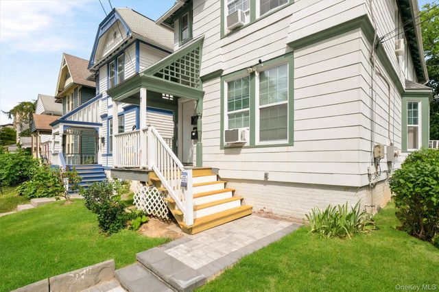 17 Carroll Street, Poughkeepsie, NY 12601