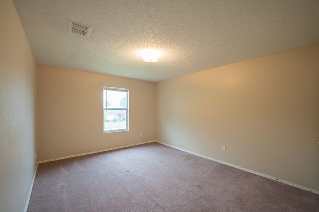 750 Lowe Drive, Cedar Hill, TX 75104