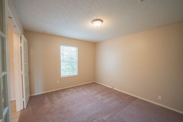 750 Lowe Drive, Cedar Hill, TX 75104