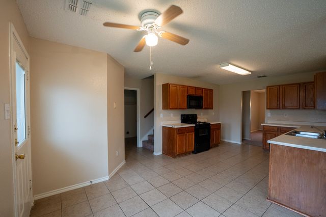 750 Lowe Drive, Cedar Hill, TX 75104