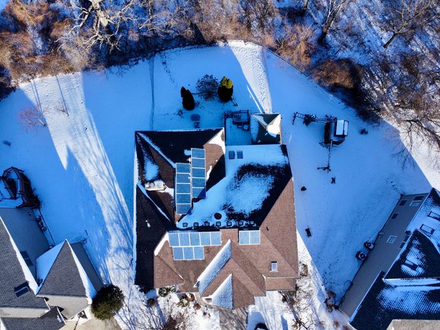 3805 Gladstone Drive, Naperville, IL 60565