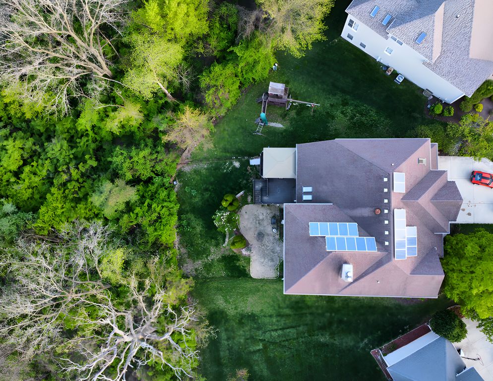 Image 51 of property listing at 3805 Gladstone Drive, Naperville, IL 60565