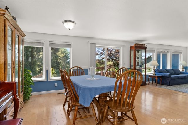 148 Steelhead Drive, Silver Creek, WA 98585