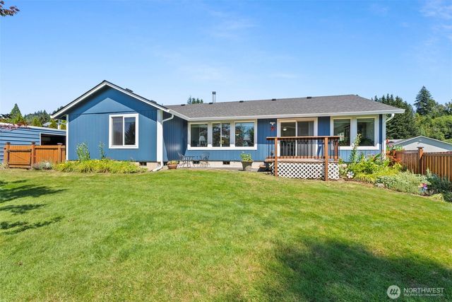 148 Steelhead Drive, Silver Creek, WA 98585