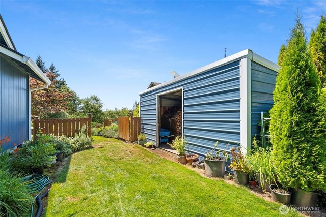 148 Steelhead Drive, Silver Creek, WA 98585