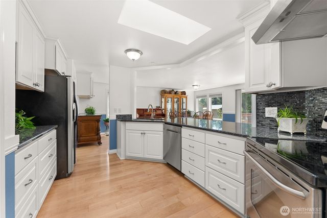 148 Steelhead Drive, Silver Creek, WA 98585
