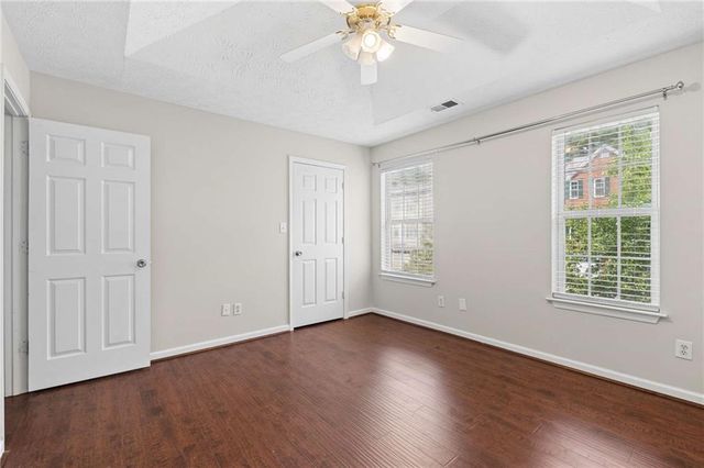 2076 Pinnacle Pointe Drive, Norcross, GA 30071