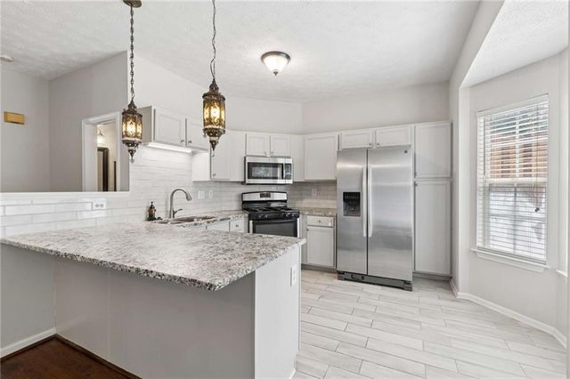 2076 Pinnacle Pointe Drive, Norcross, GA 30071