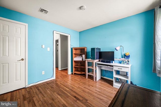 36 INDIAN VALLEY LN, Telford, PA 18969