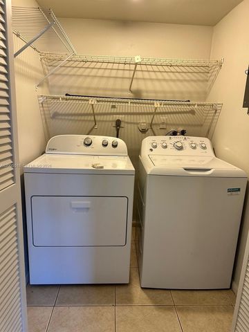 3162 Coral Springs Dr 4, Coral Springs, FL 33065