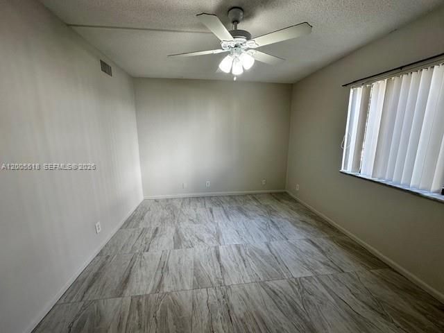 3162 Coral Springs Dr 4, Coral Springs, FL 33065