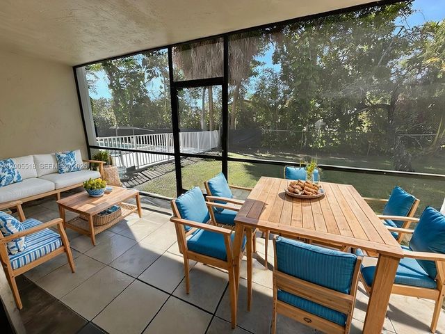 3162 Coral Springs Dr 4, Coral Springs, FL 33065