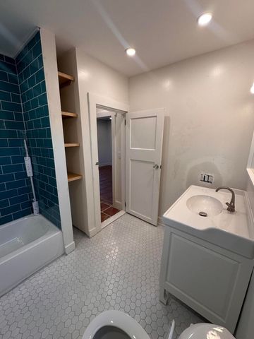 4707 Garden Avenue, West Palm Beach, FL 33405