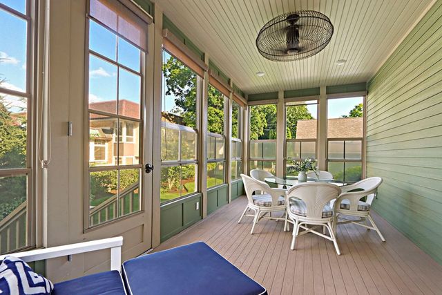 920 Geneva Street, Lake Geneva, WI 53147