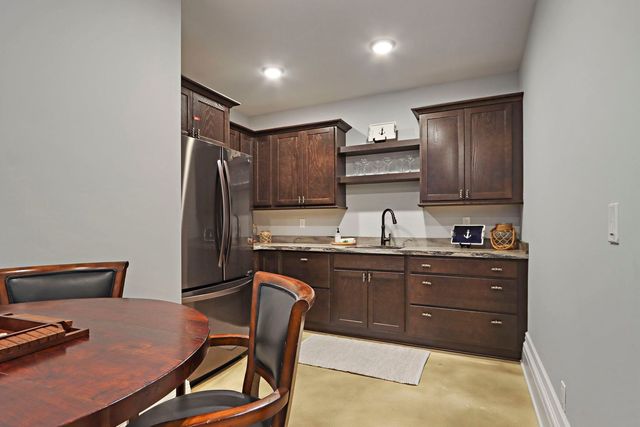 920 Geneva Street, Lake Geneva, WI 53147