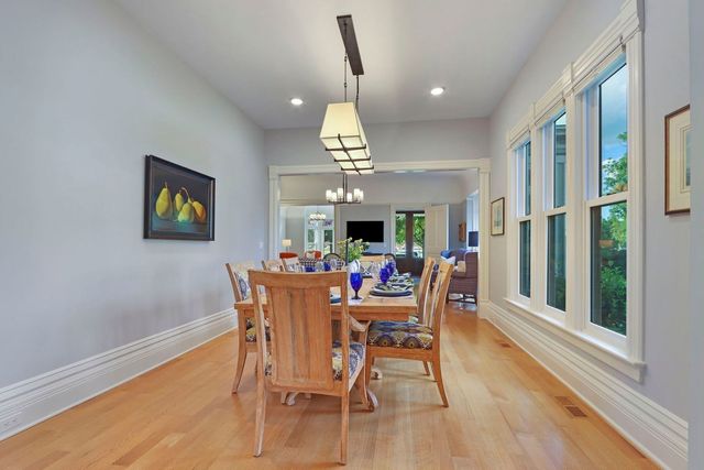 920 Geneva Street, Lake Geneva, WI 53147