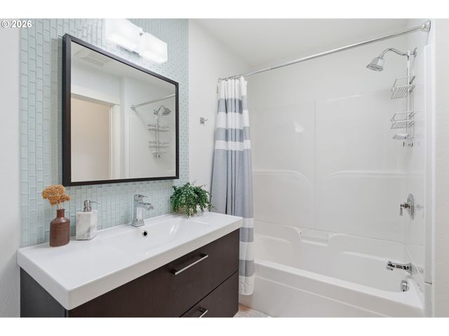 6223 Se 31ST Ave, Portland, OR 97202