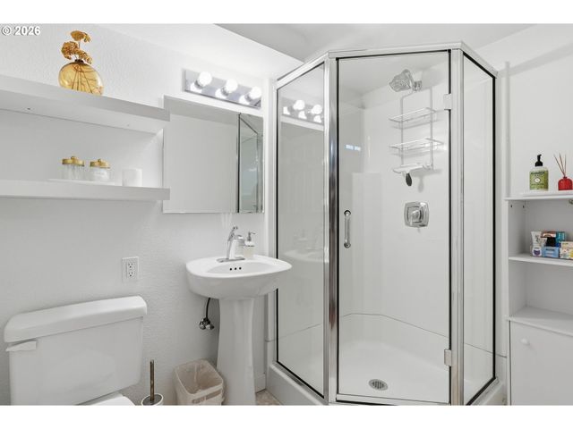 6223 Se 31ST Ave, Portland, OR 97202