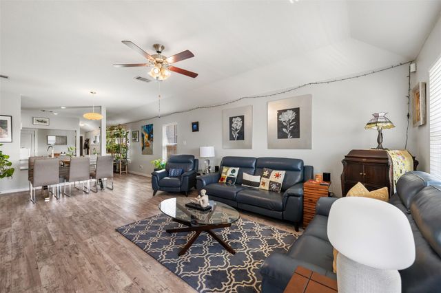 109 Earl Keen ST, Leander, TX 78641