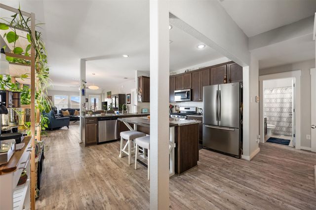 109 Earl Keen ST, Leander, TX 78641