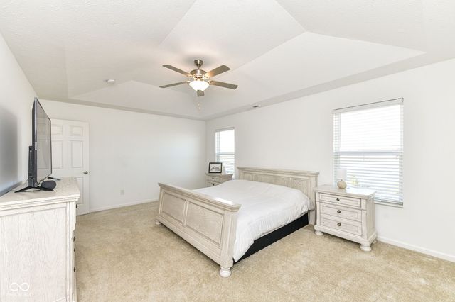 984 Bent Branch Lane, Greenwood, IN 46143