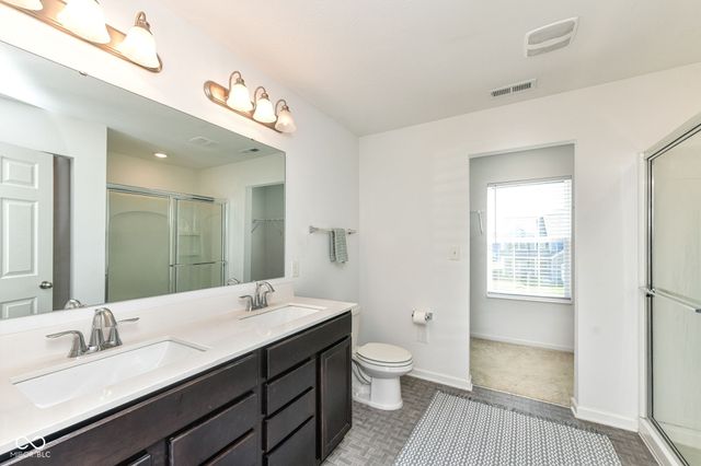 984 Bent Branch Lane, Greenwood, IN 46143