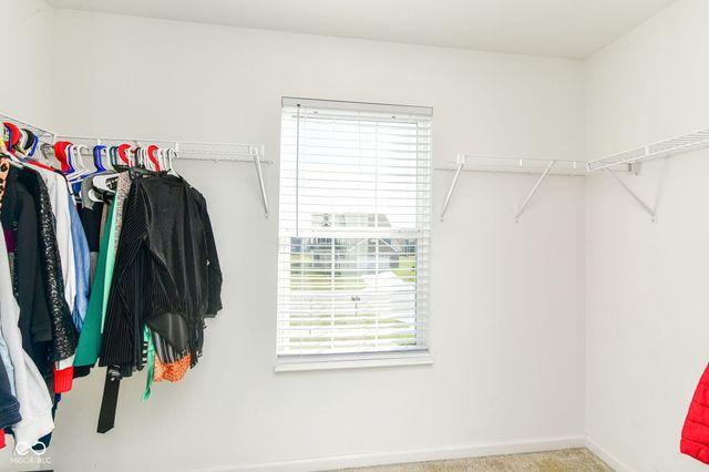 984 Bent Branch Lane, Greenwood, IN 46143