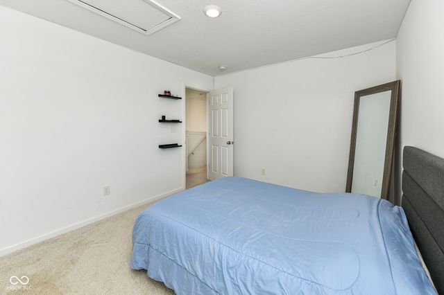 984 Bent Branch Lane, Greenwood, IN 46143