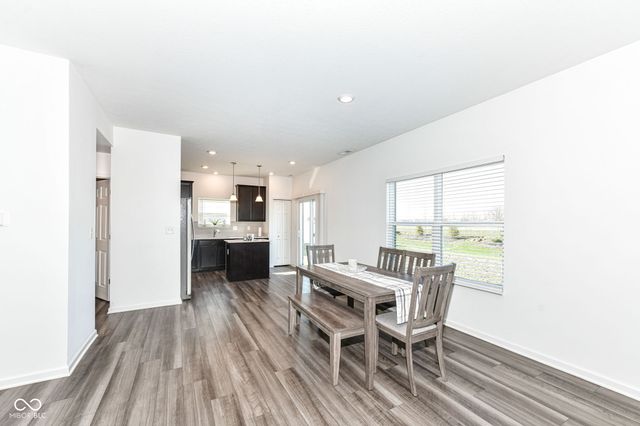 984 Bent Branch Lane, Greenwood, IN 46143