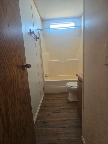 1423 Prosperity Street, El Campo, TX 77437