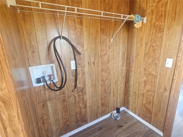 1423 Prosperity Street, El Campo, TX 77437