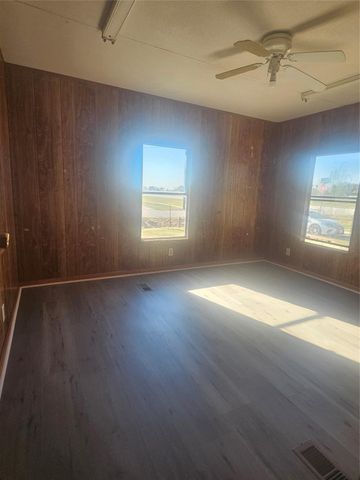 1423 Prosperity Street, El Campo, TX 77437