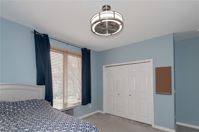 11565 Robin Wood Lane, Chagrin Falls, OH 44023