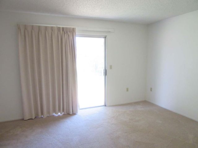 1386 Trailwood Ave, Manteca, CA 95336