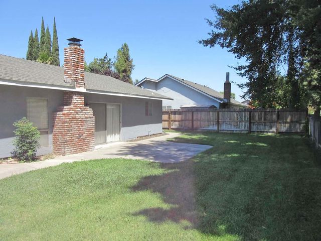 1386 Trailwood Ave, Manteca, CA 95336