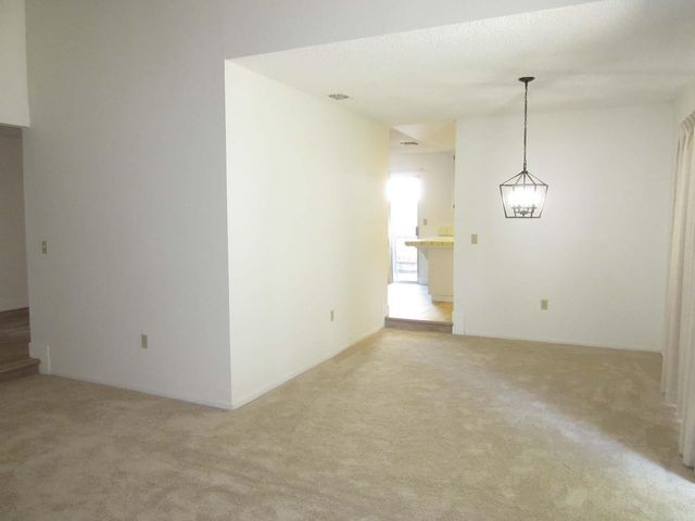 1386 Trailwood Ave, Manteca, CA 95336
