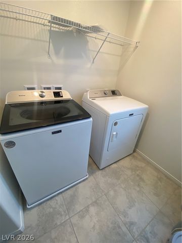 5833 Holbeche Street, Las Vegas, NV 89113