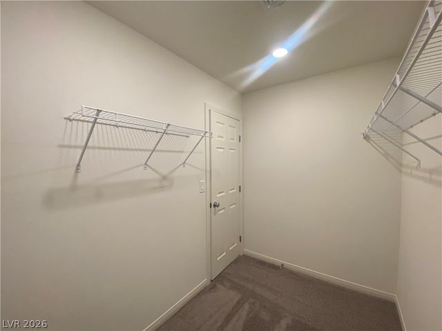 5833 Holbeche Street, Las Vegas, NV 89113
