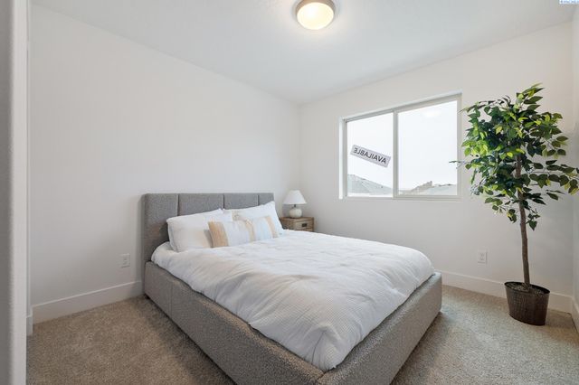 3043 S Quay St, Kennewick, WA 99338