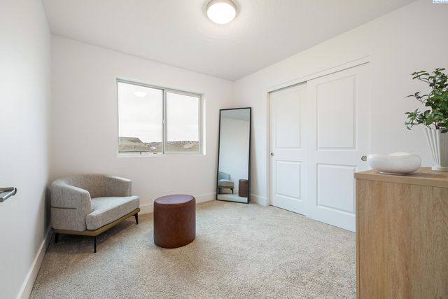 3043 S Quay St, Kennewick, WA 99338