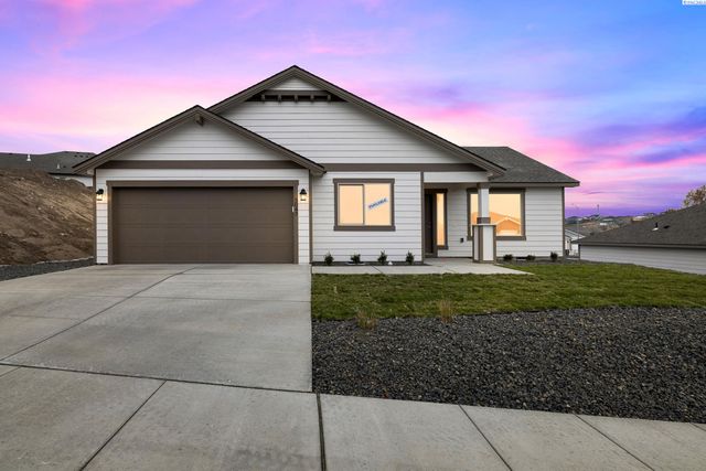 3043 S Quay St, Kennewick, WA 99338