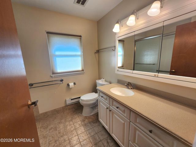 341B Canterbury Court, Lakewood, NJ 08701