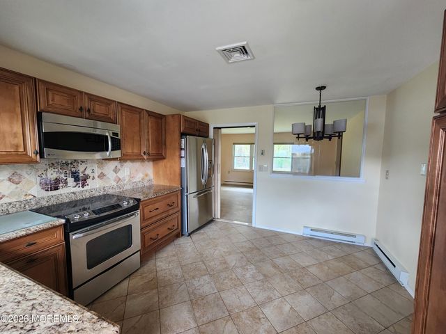 341B Canterbury Court, Lakewood, NJ 08701