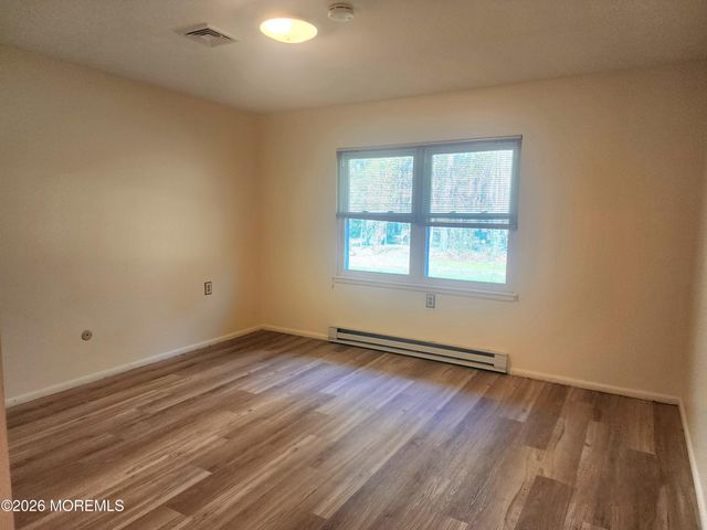 341B Canterbury Court, Lakewood, NJ 08701