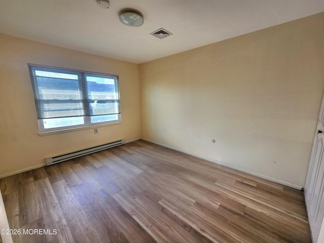 341B Canterbury Court, Lakewood, NJ 08701